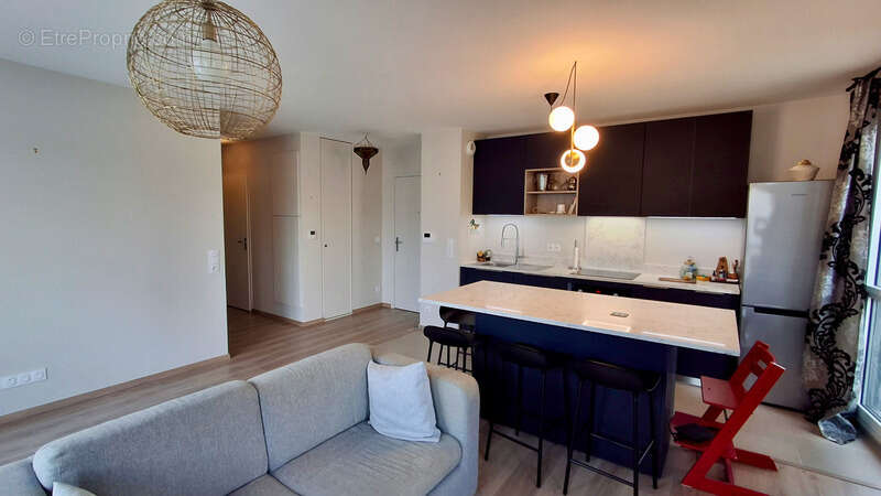 Appartement à IVRY-SUR-SEINE