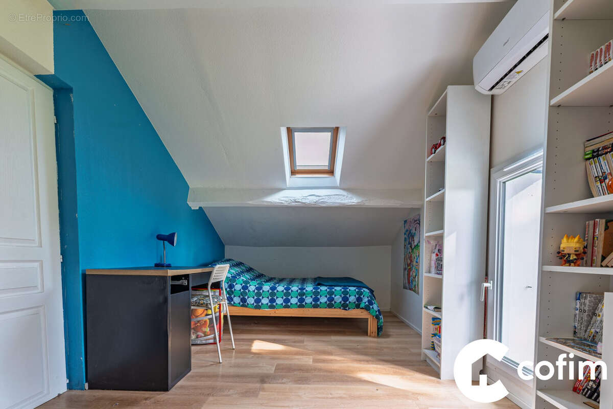 Maison à SAINT-PIERRE-D'IRUBE