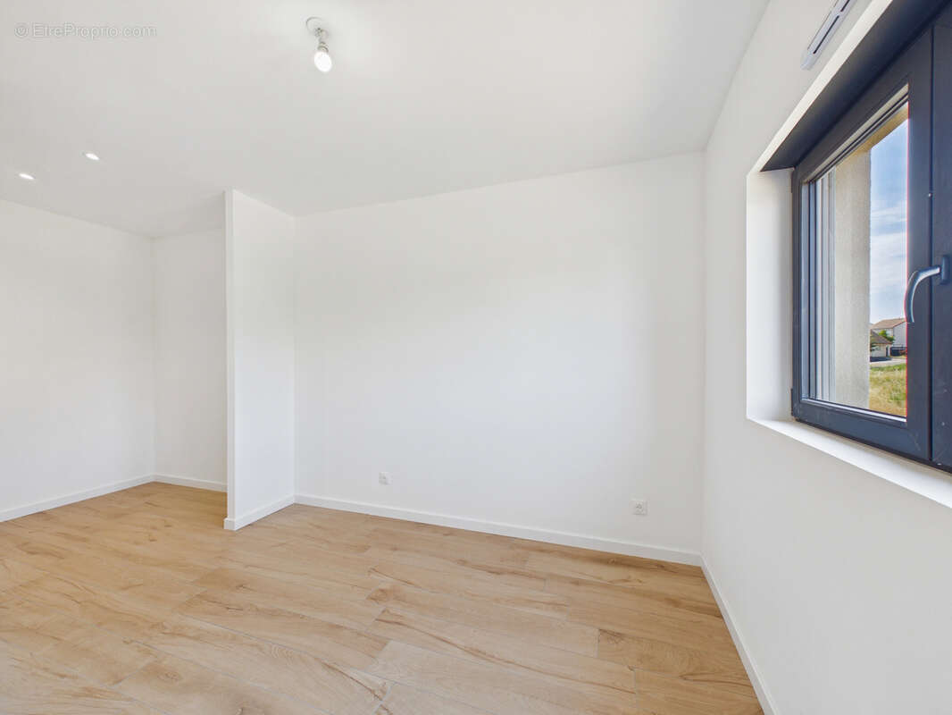 Magnifique Maison Neuve 105 m2- 3 Ch/Garage/Ste Marie-aux-chênes - photo 13