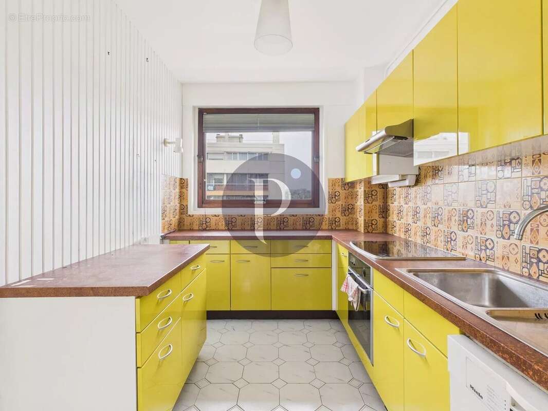 Appartement à BOURG-LA-REINE
