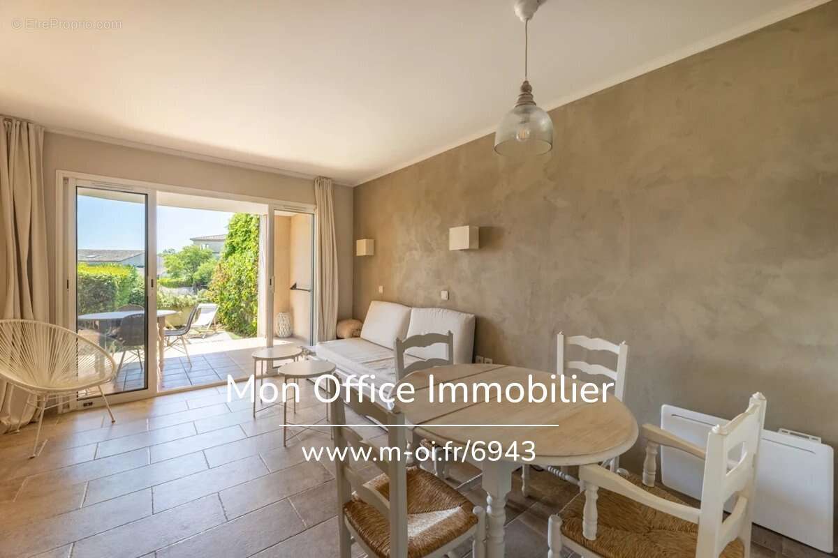 Référence : 6943-SKA - Superbe appartement au golf de Pont Royal ! - photo 7