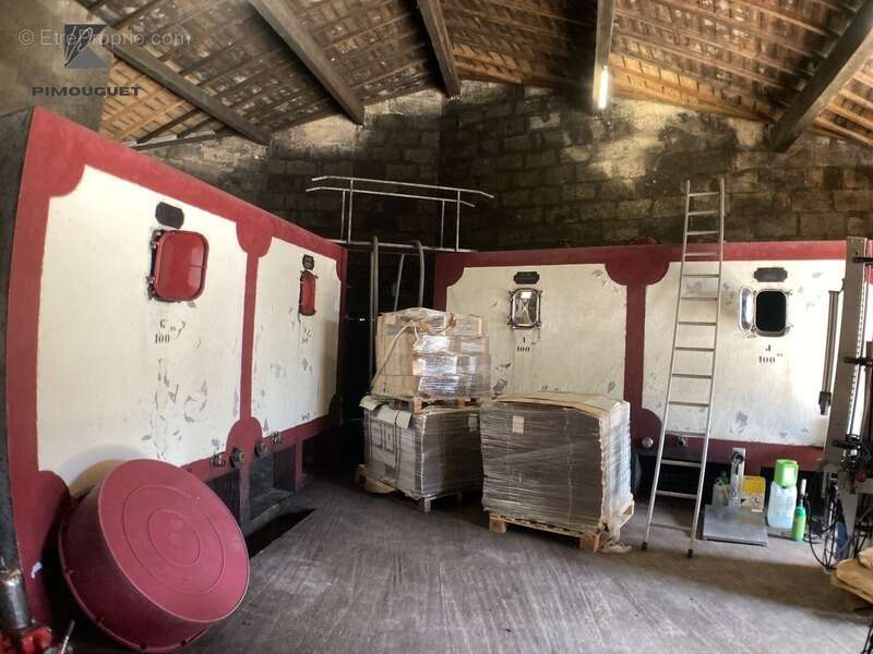 Maison à SAINT-EMILION