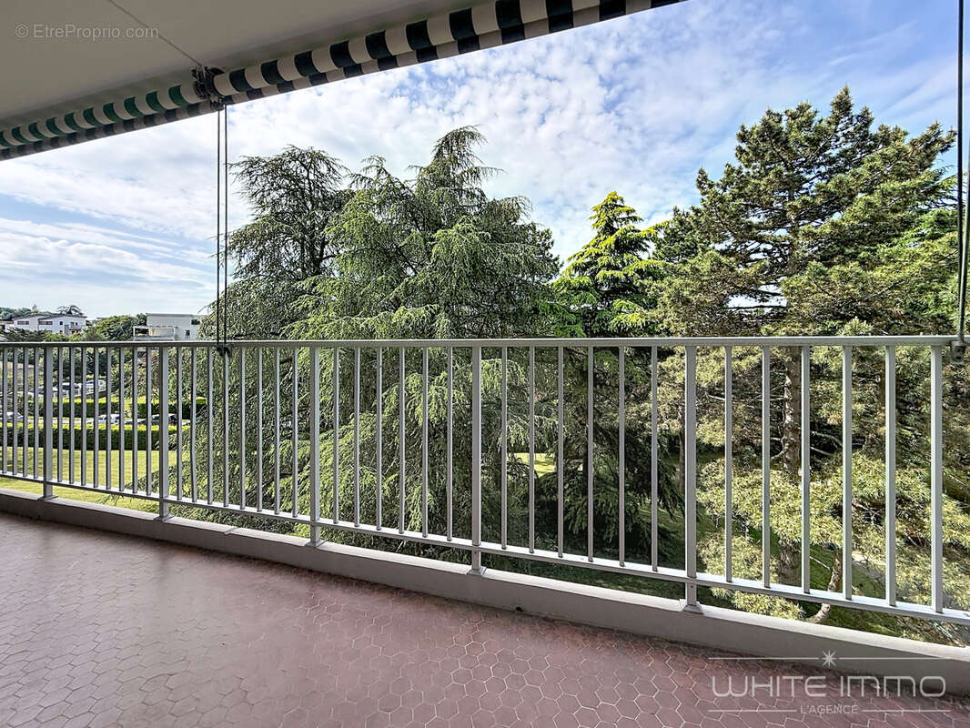 Appartement à SAINTE-FOY-LES-LYON