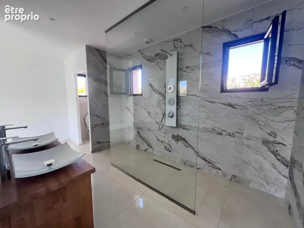 Maison 5 pièces 143 m² à vendre à Grimaud (83310) - photo 9