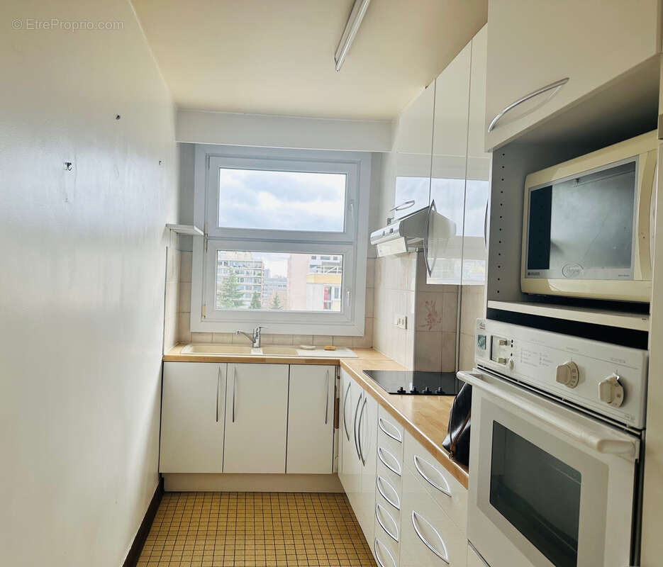 Appartement à PARIS-11E