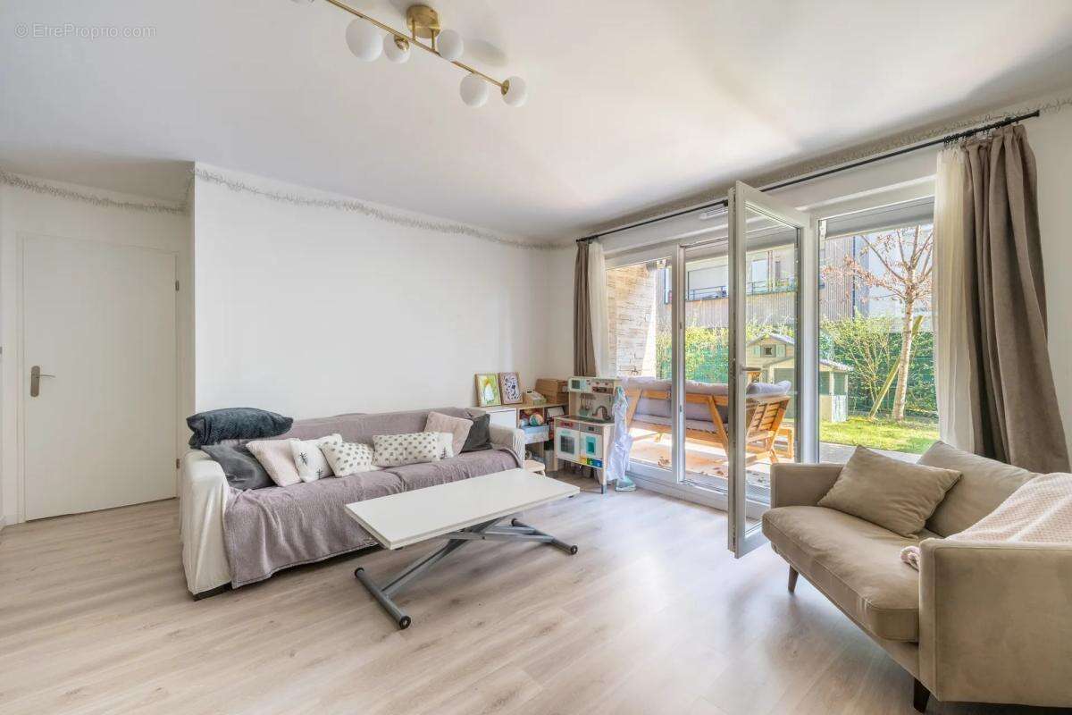 Appartement à MAUREPAS