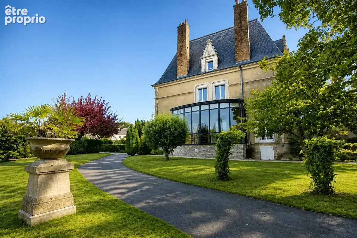 Maison  de charme de 14 pièces de 352 m² à Château-Gontier - photo 7
