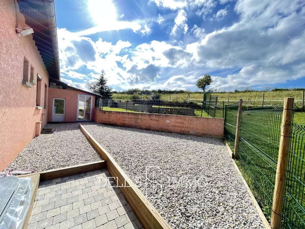 Maison à FLEURIE