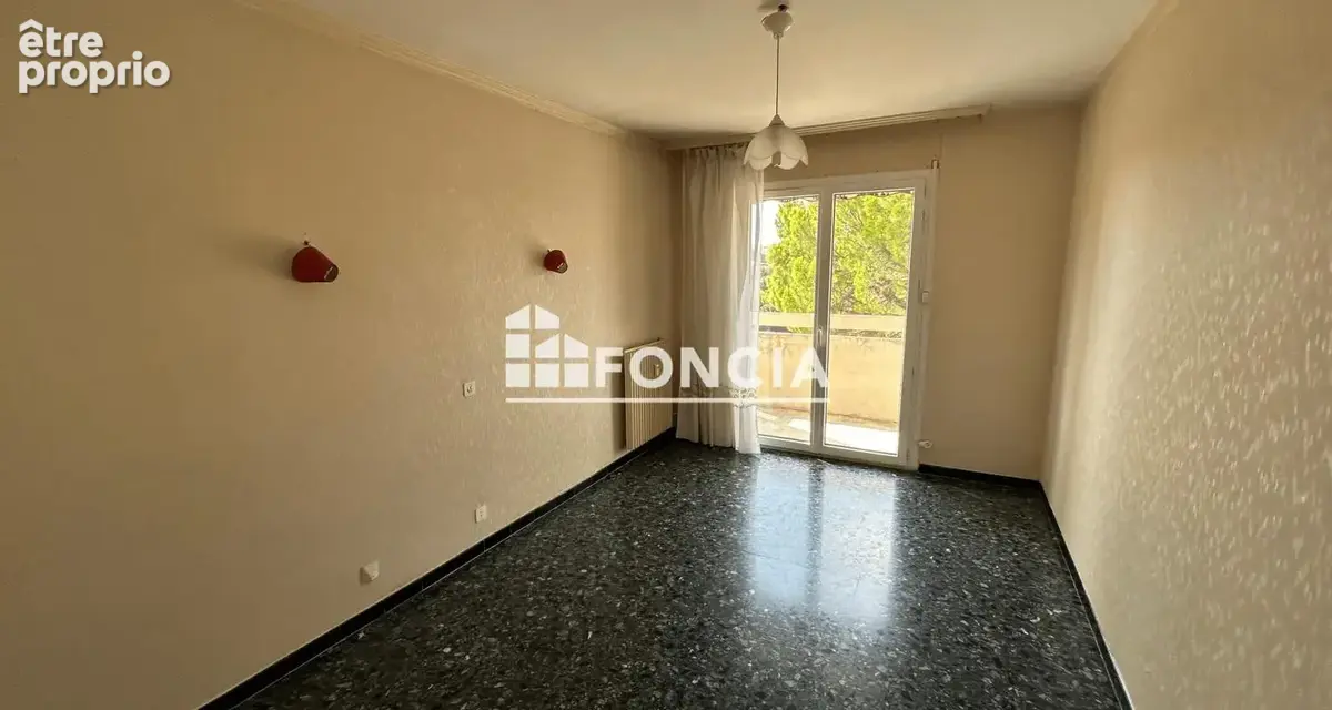 Exclusivité Carpentras : T3 de 87 m² avec deux chambres, balcon et cave, libre de suite - photo 4