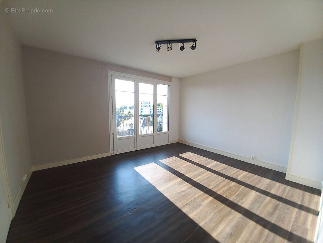 Appartement à LA FERTE-BERNARD