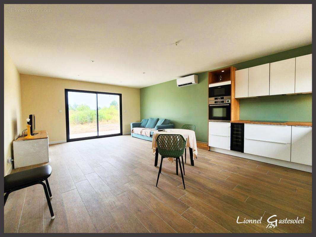 Maison à vendre de plain pied 3 pièces deux chambres sans travaux finition premium sur la commune du FLEIX (24) - photo 7