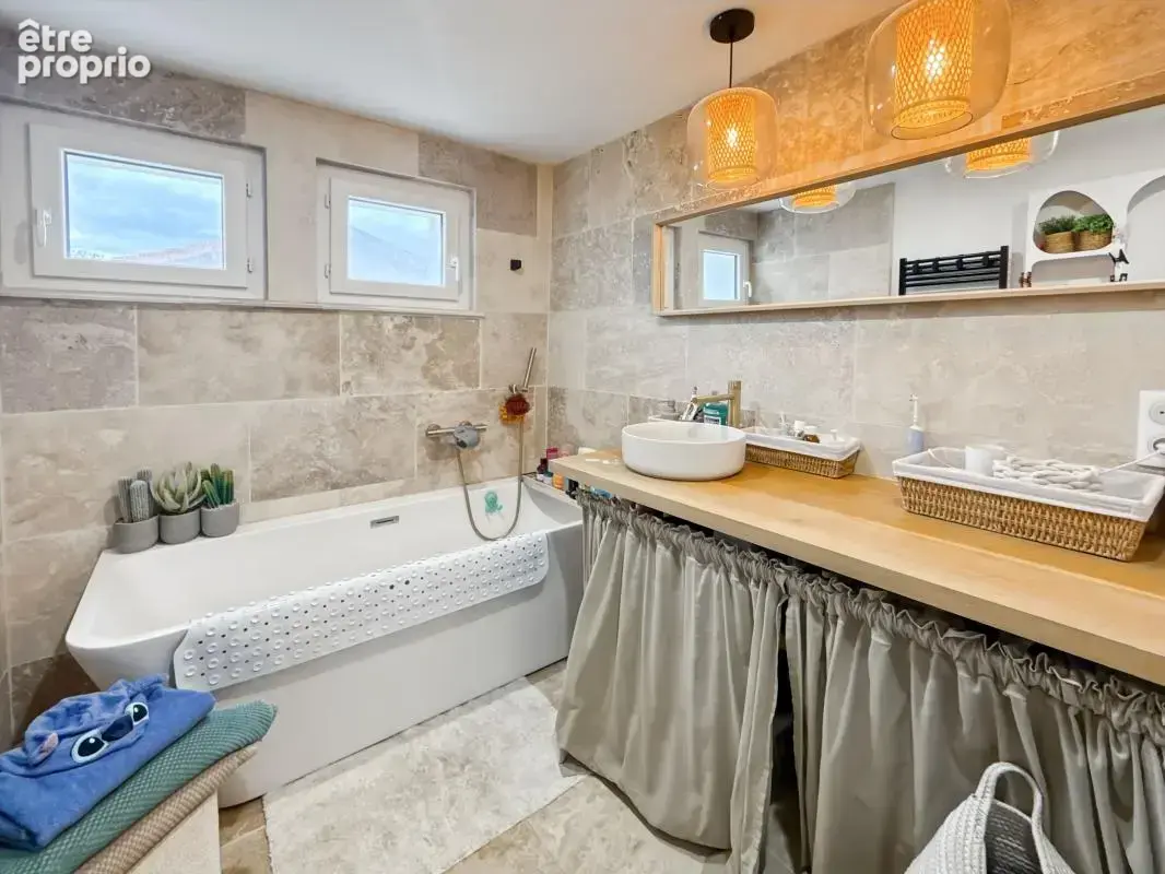  aux portes de périgueux – une maison entièrement rénovée où vous n’avez plus qu’à poser vos valises ! - photo 22