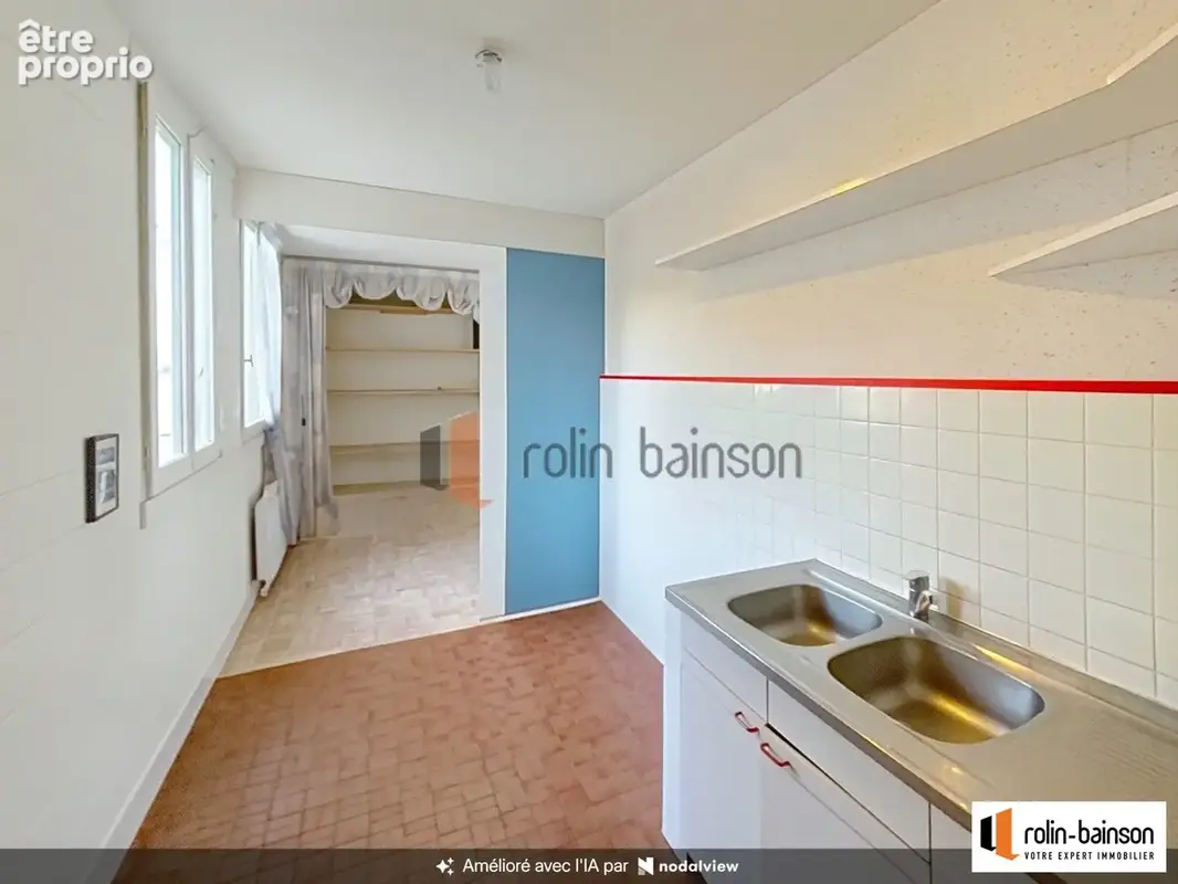 Appartement 4 pièces 79 m² à vendre à Villeurbanne (69100) - photo 3