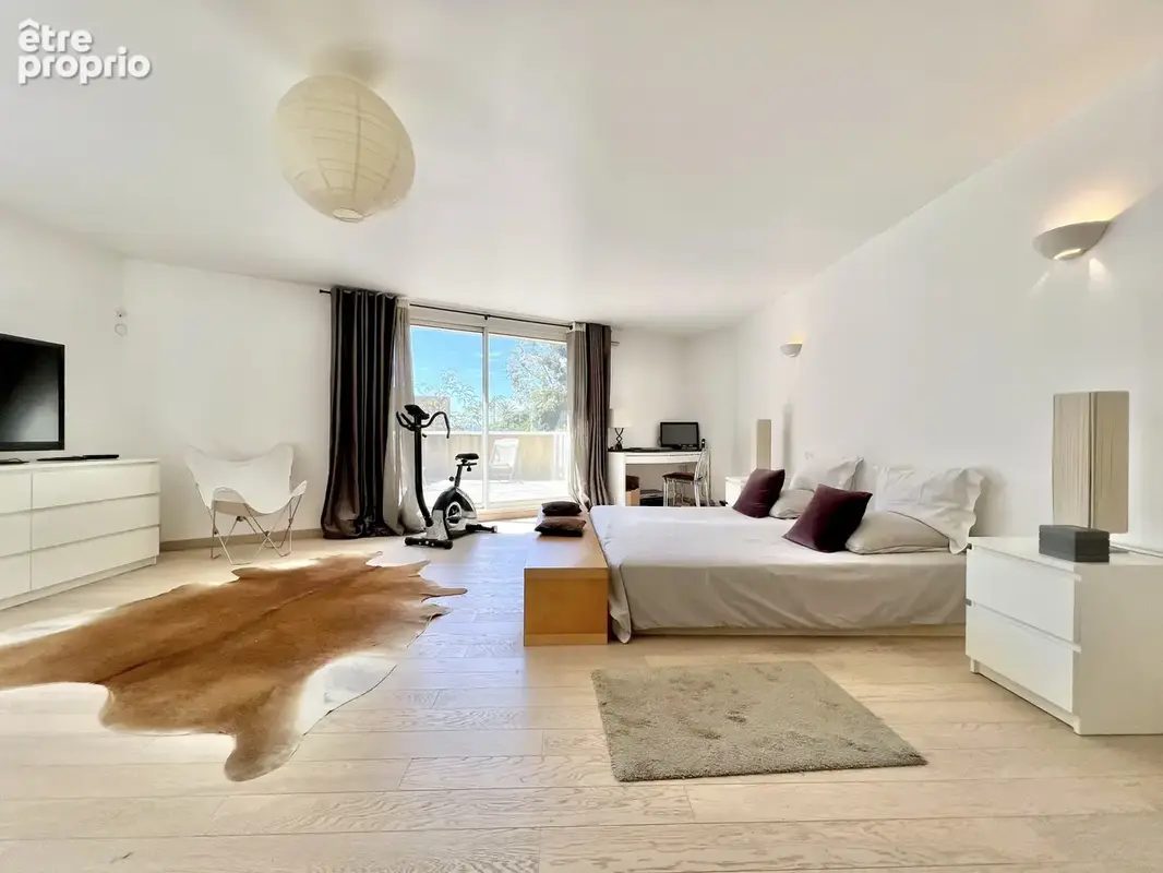 Appartement duplex 3 chambres avec grandes terrasses à Sainte Maxime. - photo 10