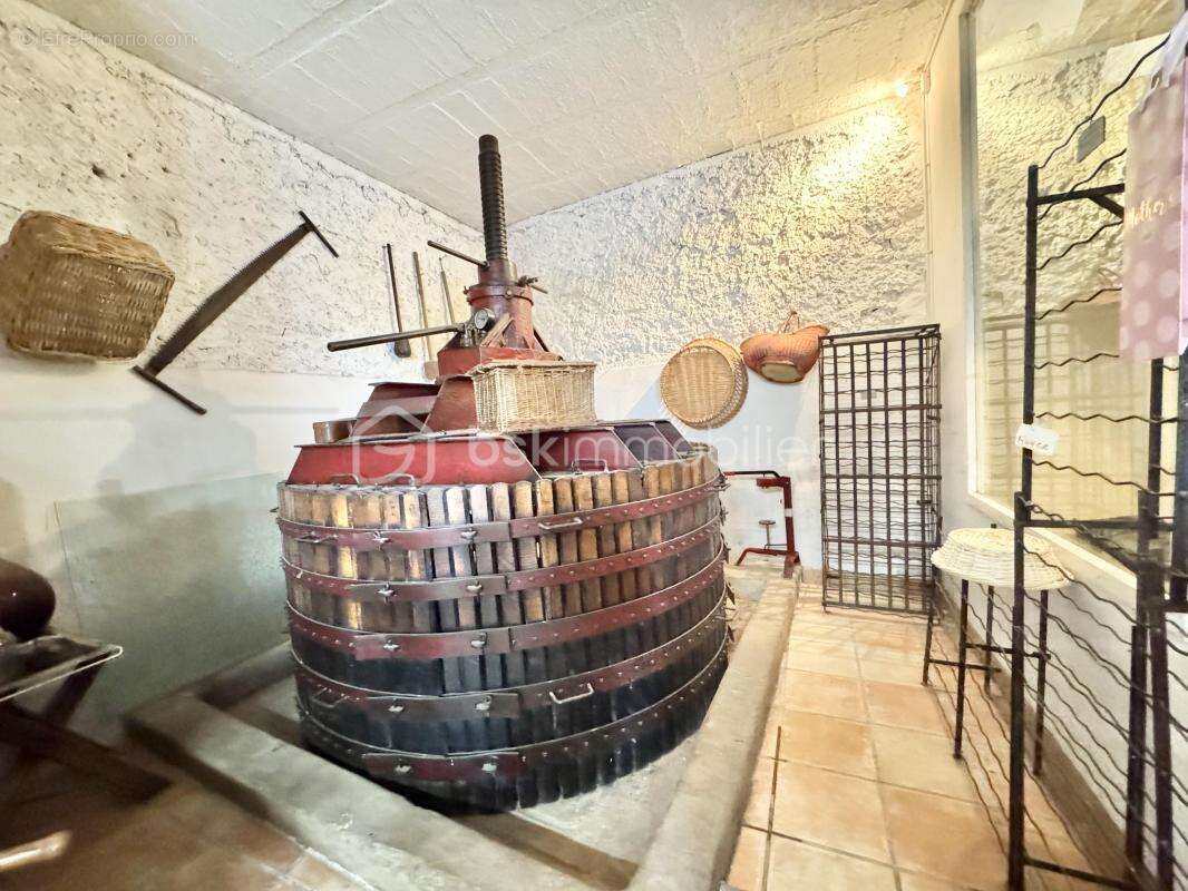 Maison à NISSAN-LEZ-ENSERUNE