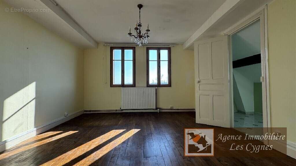 Maison à CHARTRETTES