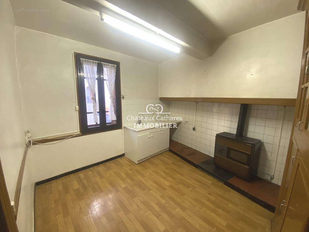 Cuisine - Maison à RASIGUERES