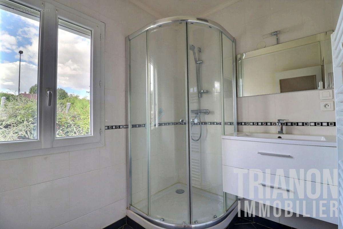 Maison à MAREIL-MARLY