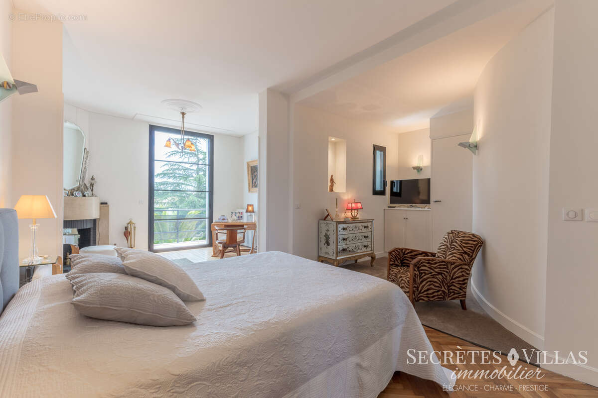 Maison à LE BOUSCAT