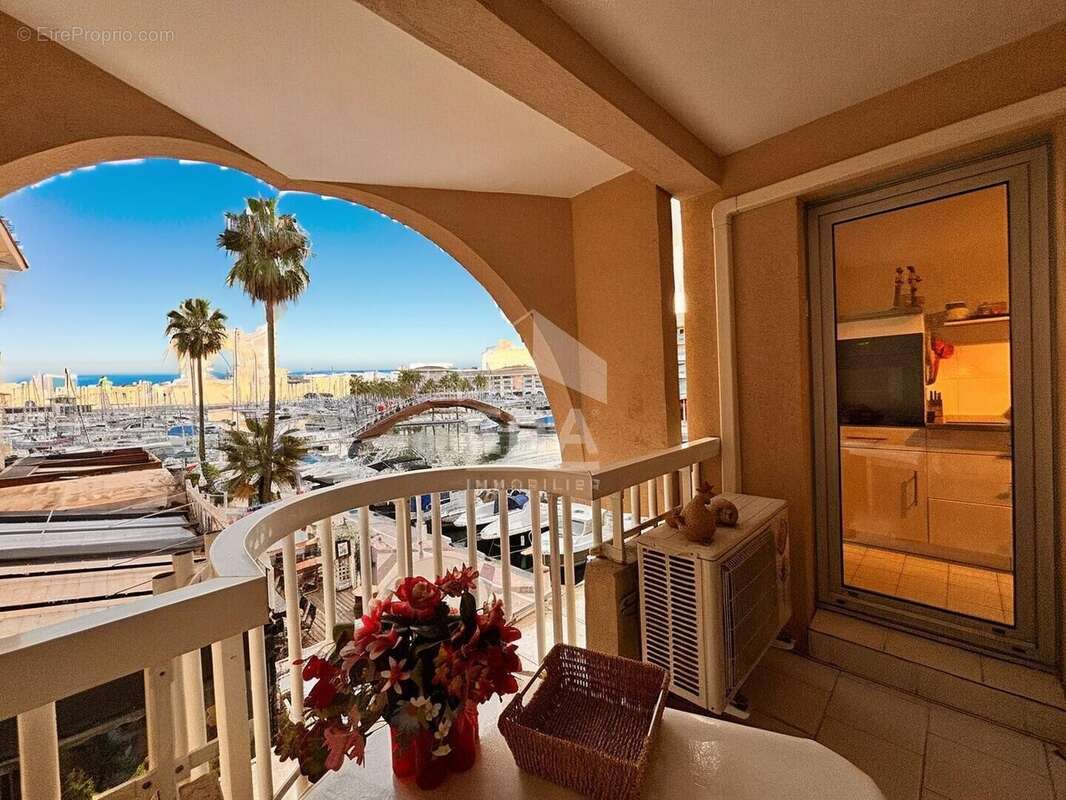 Appartement à FREJUS