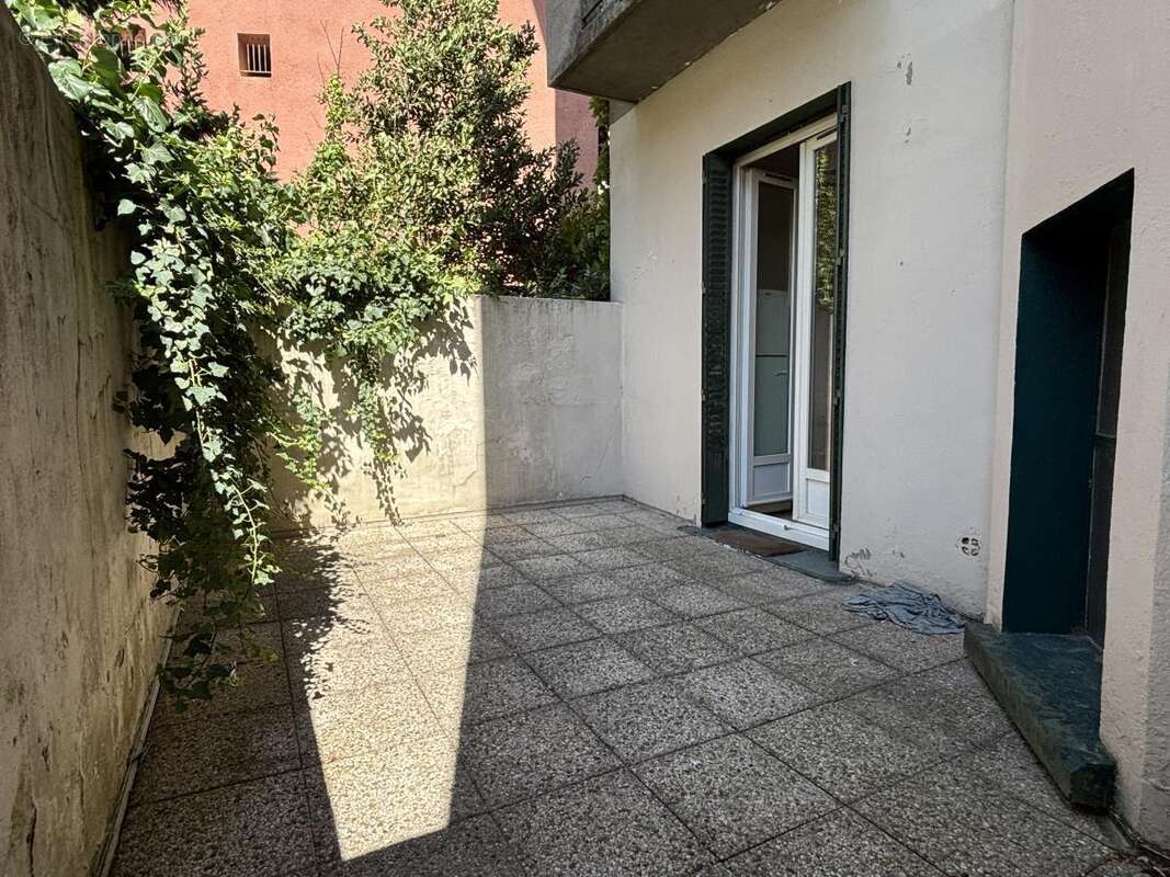 Appartement 45 m² à Grenoble  - photo 3