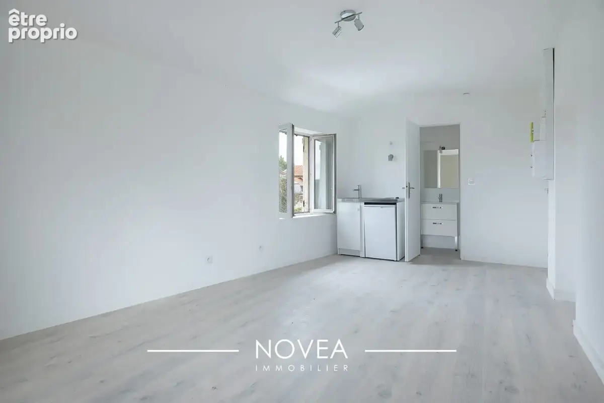 Appartement 1 pièce 14 m² à vendre à Rillieux-La-Pape (69140) - photo 7