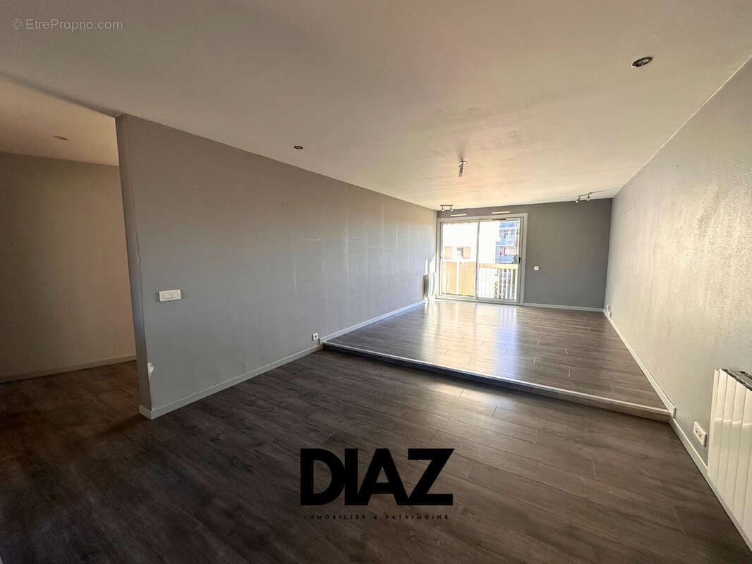 Appartement à NIMES