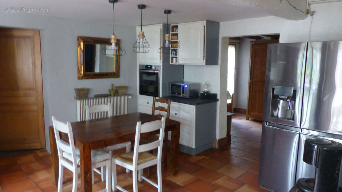 ensemble immobilier à MENESPLET - photo 5