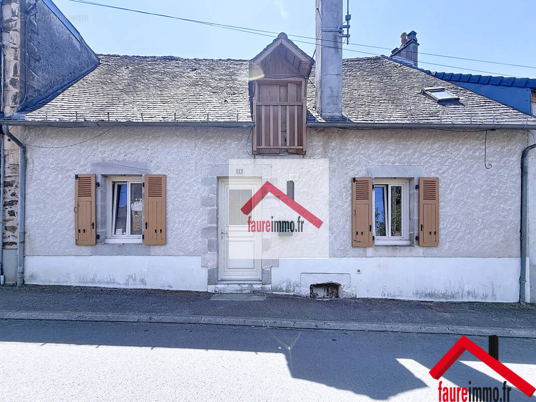 Maison à JUILLAC