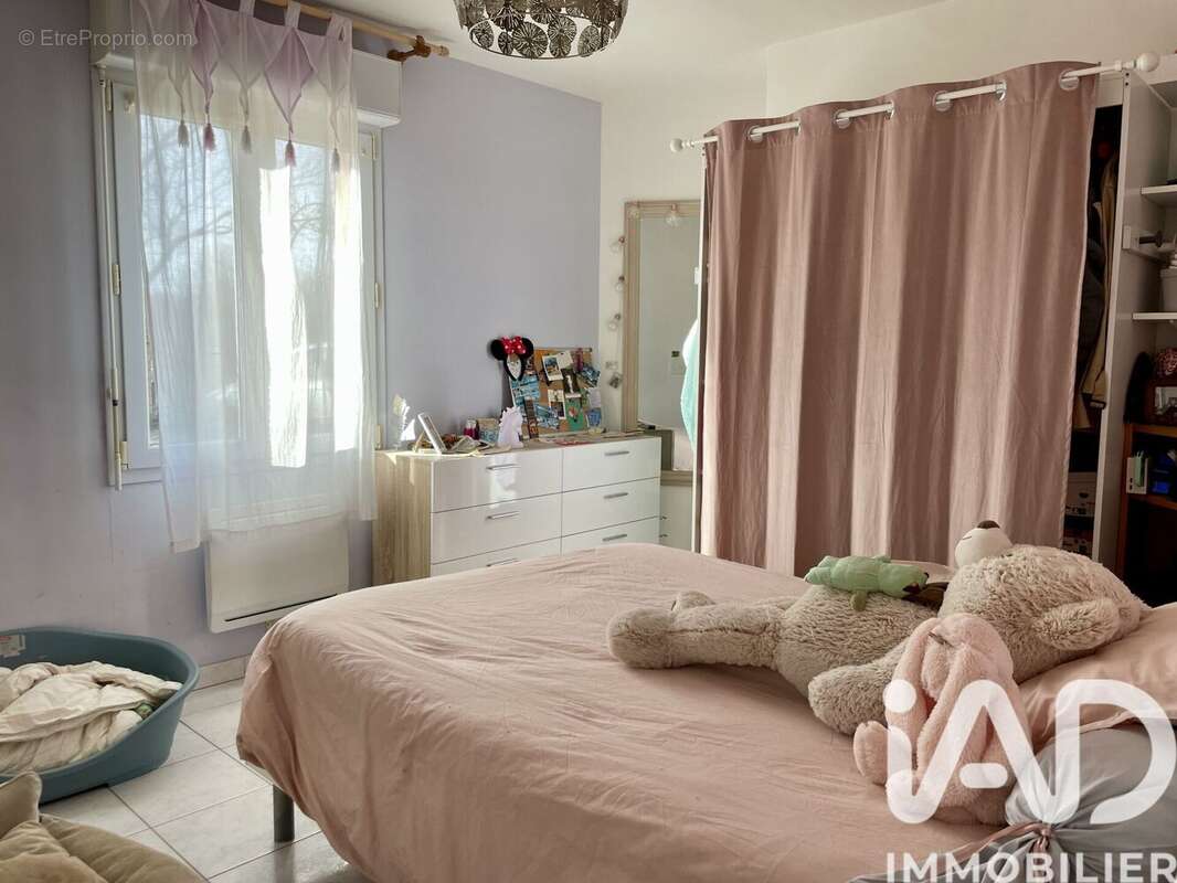 Photo 9 - Maison à THIVIERS