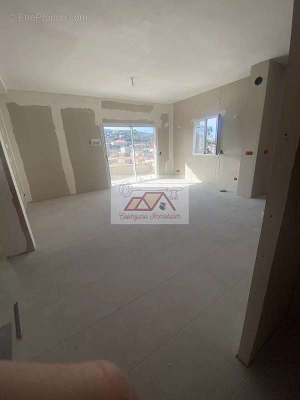 Appartement à L'ILE-ROUSSE