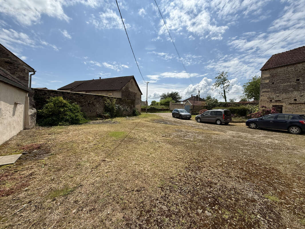 Maison à SEMUR-EN-AUXOIS