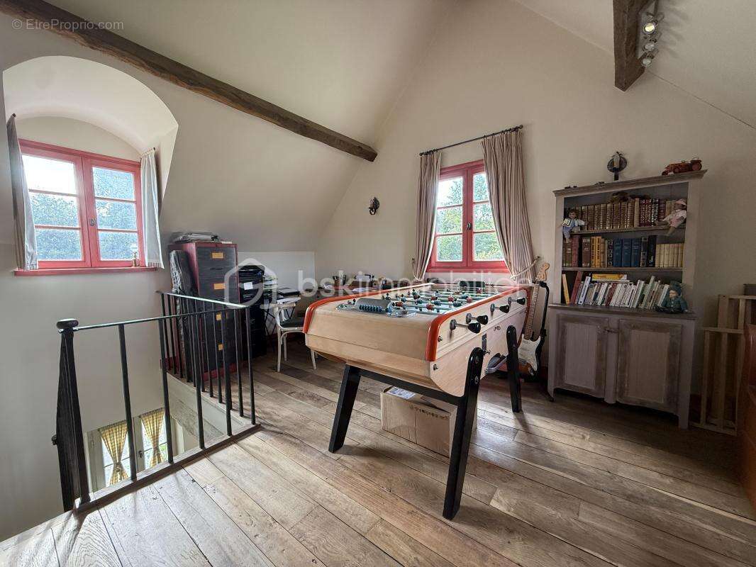 Maison à PONT-L&#039;EVEQUE