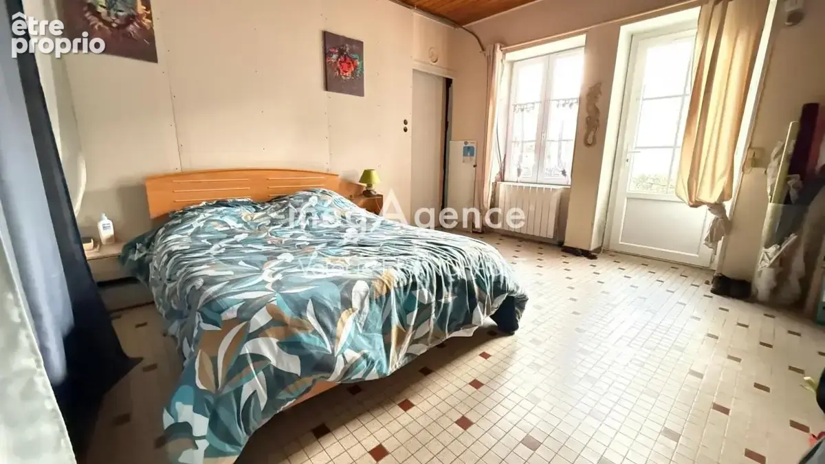 Saint aubin la plaine, maison a renover à fort potentiel (dépendances, grange, jardin, grenier..) - photo 2