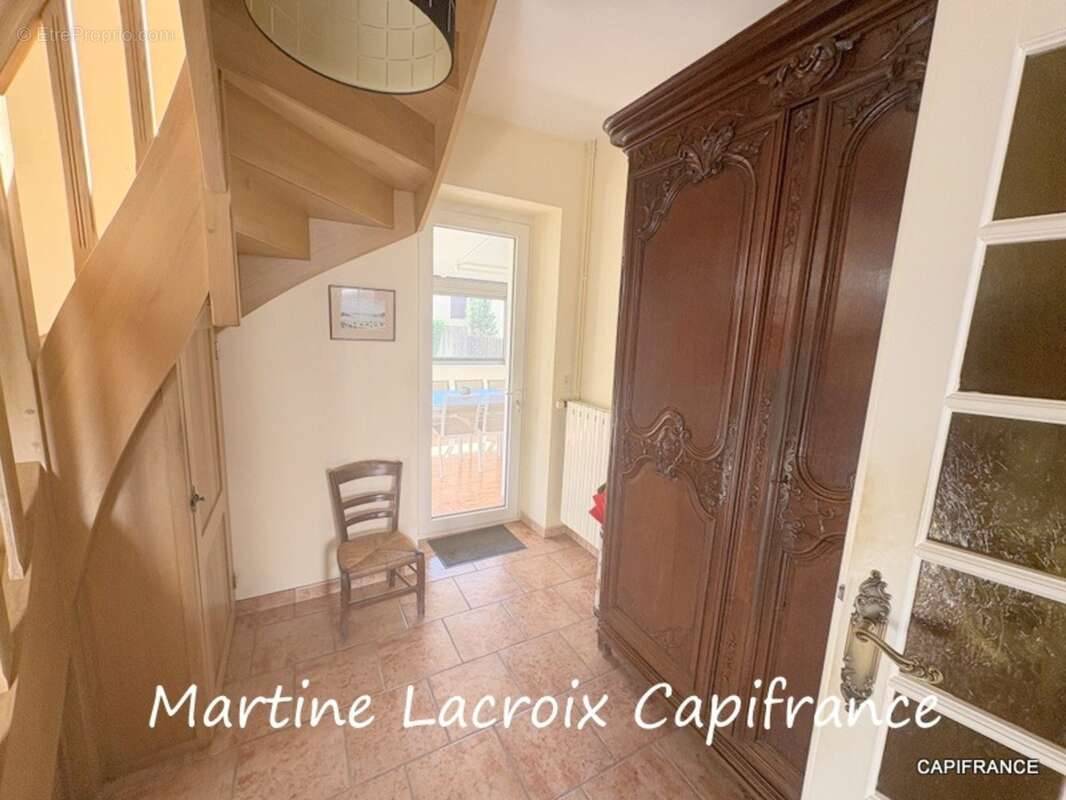 Dpt SARTHE (72), à vendre VIBRAYE - MAISON DE VILLE  P7 de 125 m² - Terrain de 850M² - photo 8