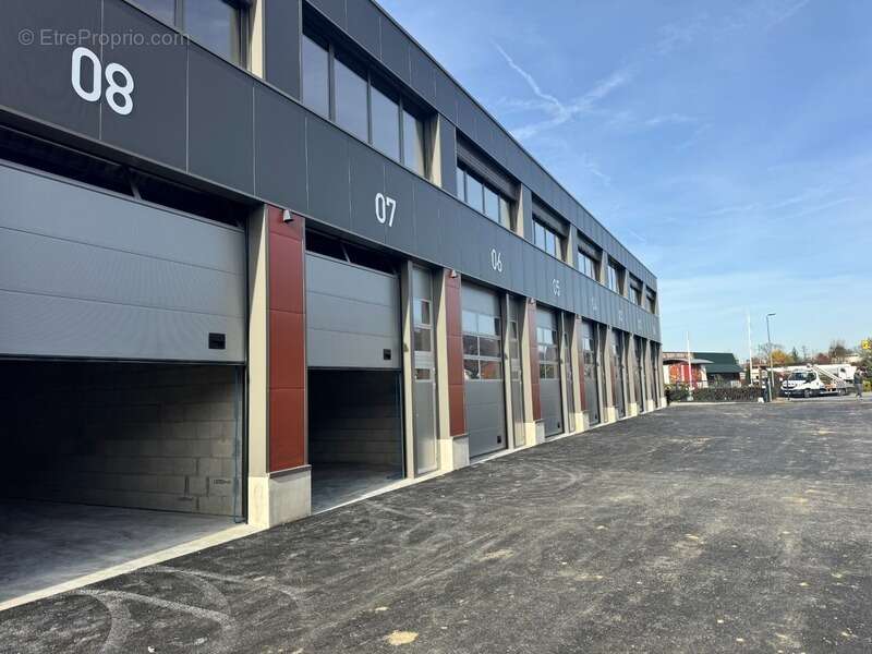 à vendre Artisans : Votre nouvel atelier de 115 m² au pied de l'A40 – Bonneville - photo 5