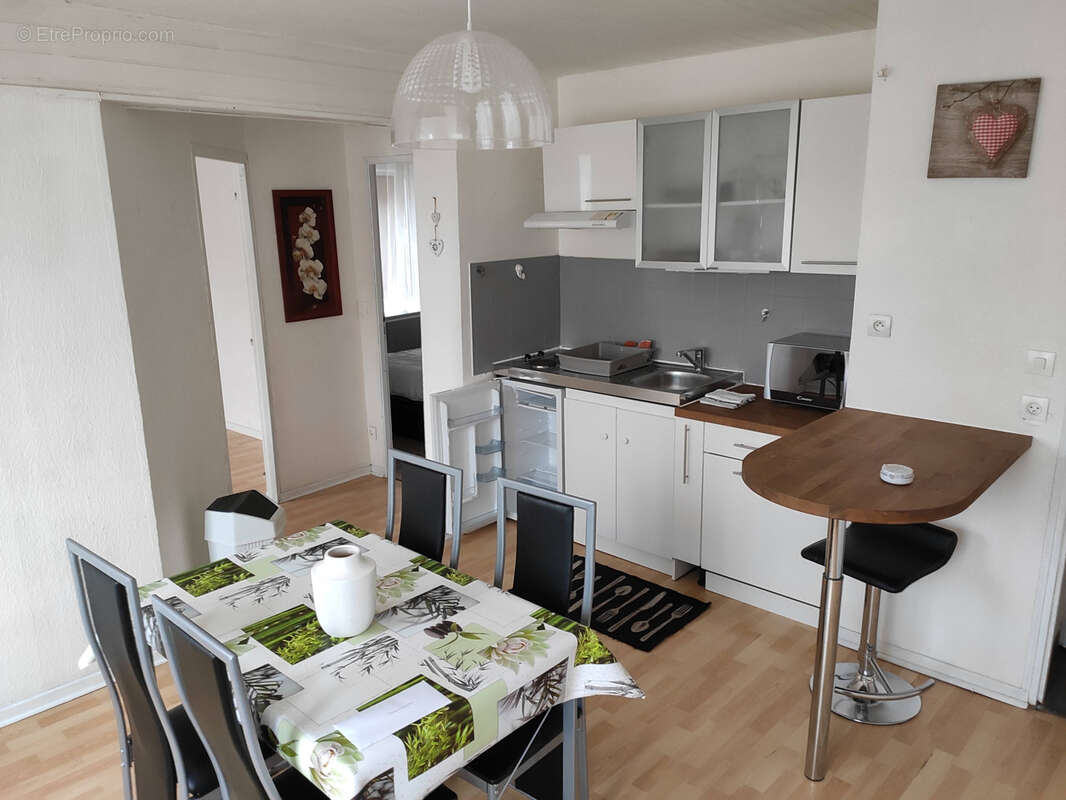 Appartement à DELME