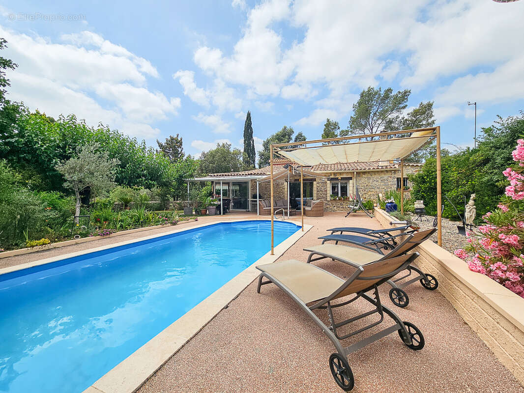 Maison à LORGUES