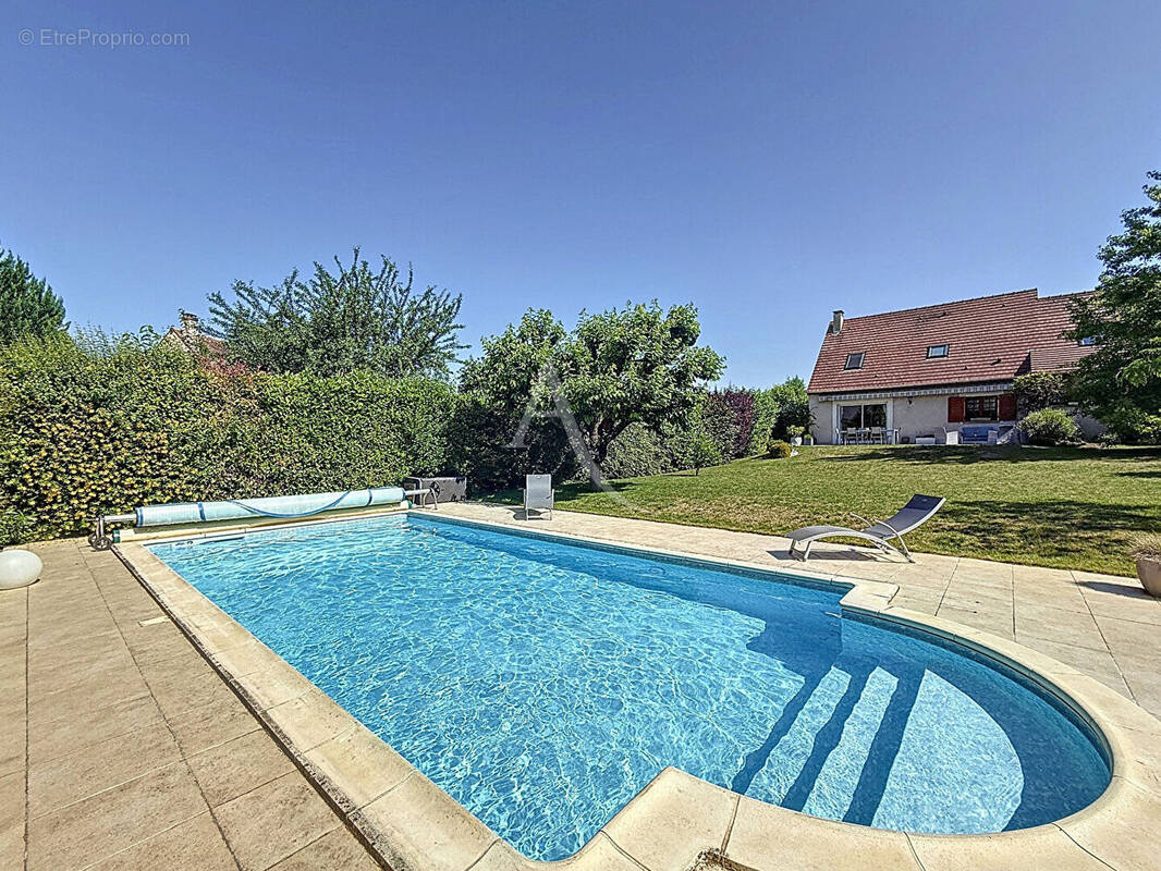 Maison à MAREUIL-LES-MEAUX