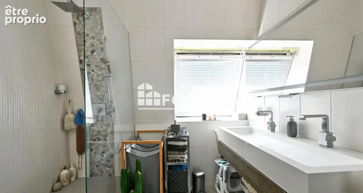Cergy le haut, 2 mn du rer a et ligne l, appartement au dernier etage avec deux terrasse dont une de plus de 70 m2 sans vis a vi - photo 12