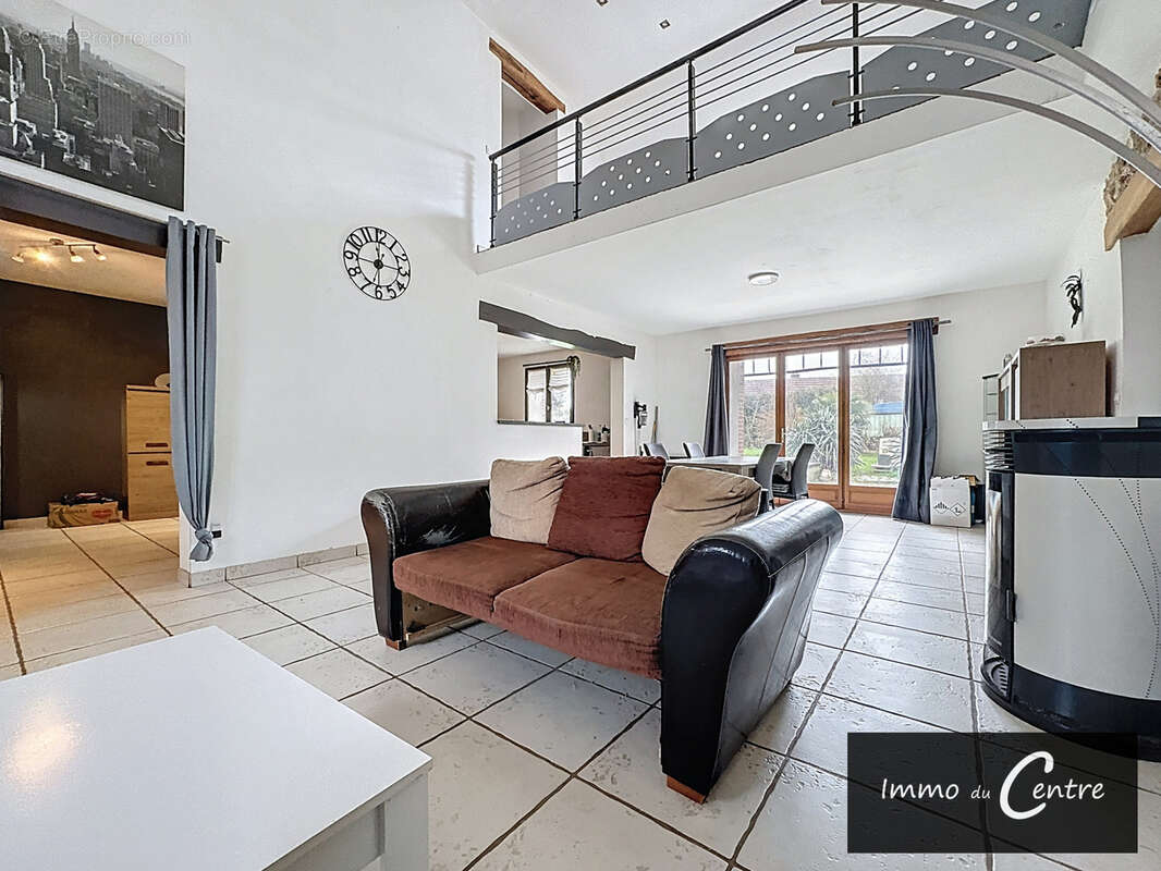 Maison à MONTMIRAIL