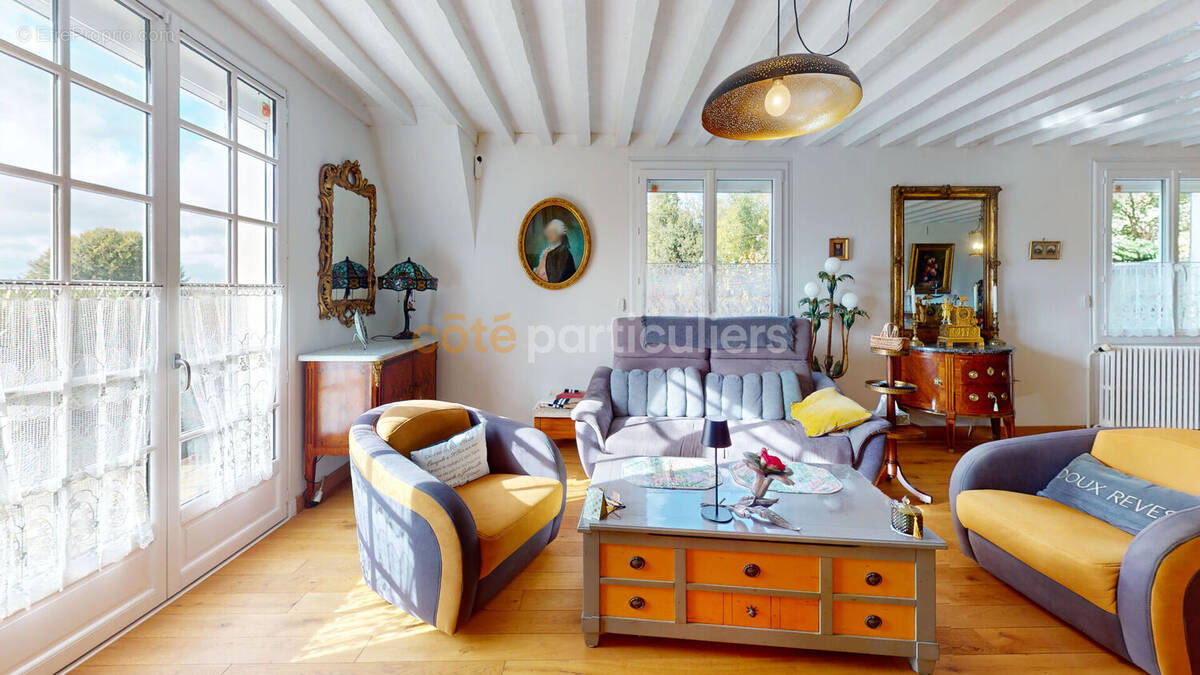 Maison à LE VAL-SAINT-PERE