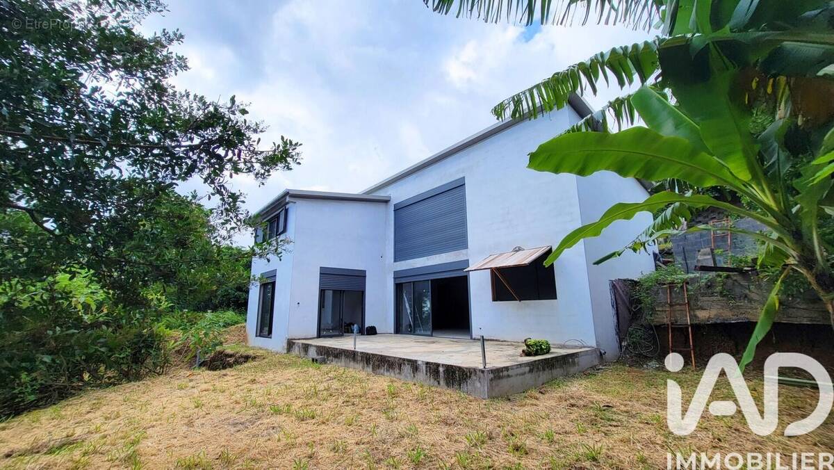 Photo 1 - Maison à LE PORT