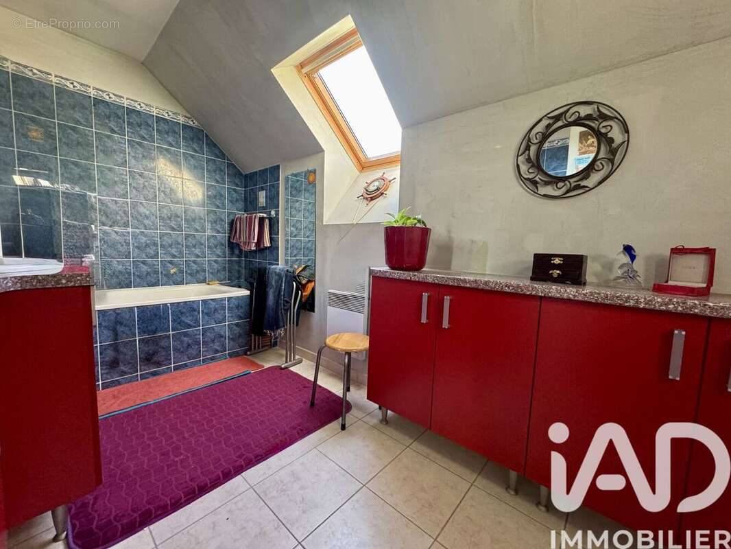 Maison 92 m² à Guignes  - photo 7