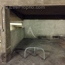 Parking à PARIS-11E