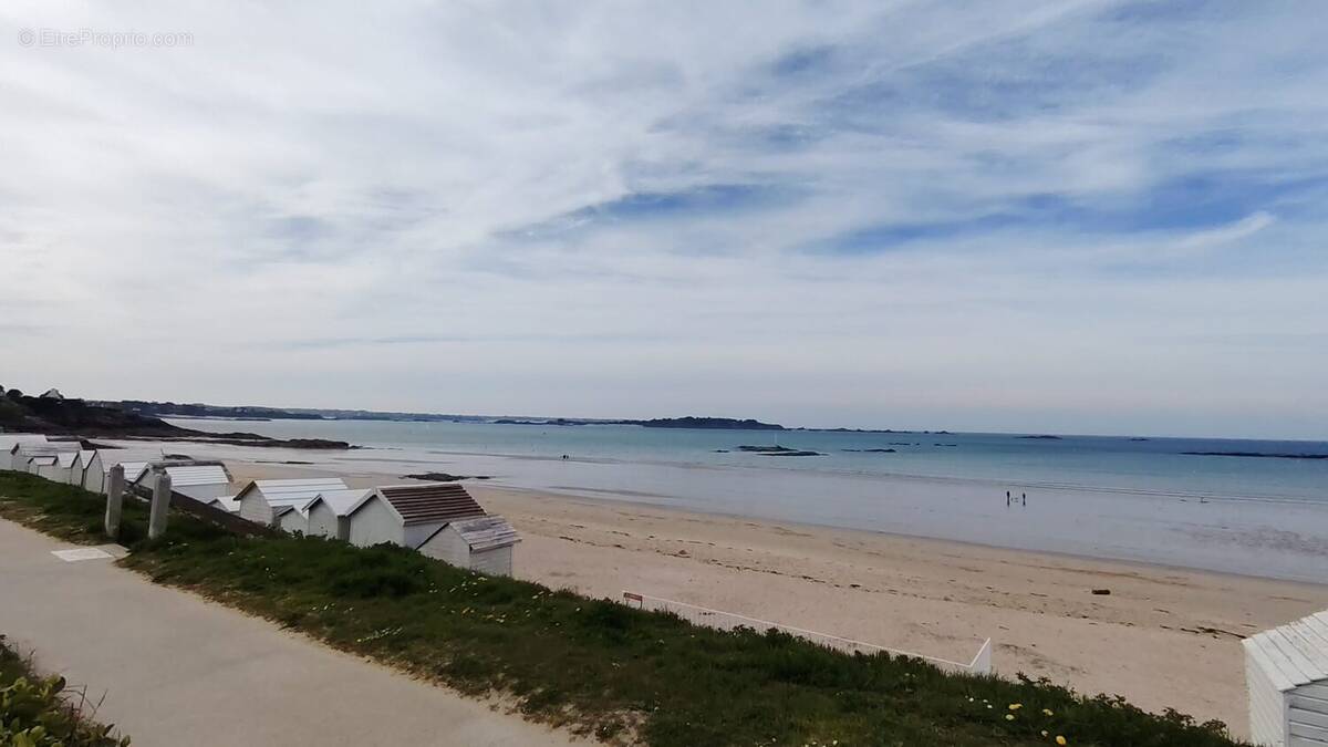 Appartement à LANCIEUX