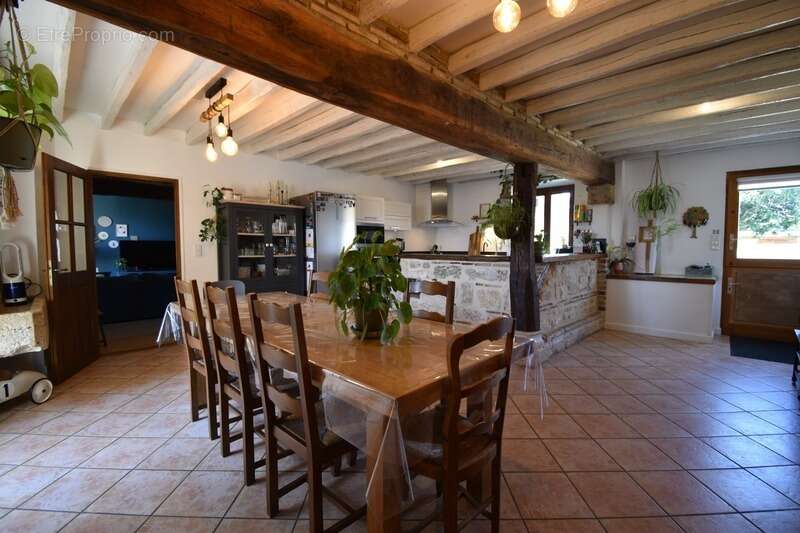 Maison longère à vendre 8 pièces DAMMARIE (28) - photo 3