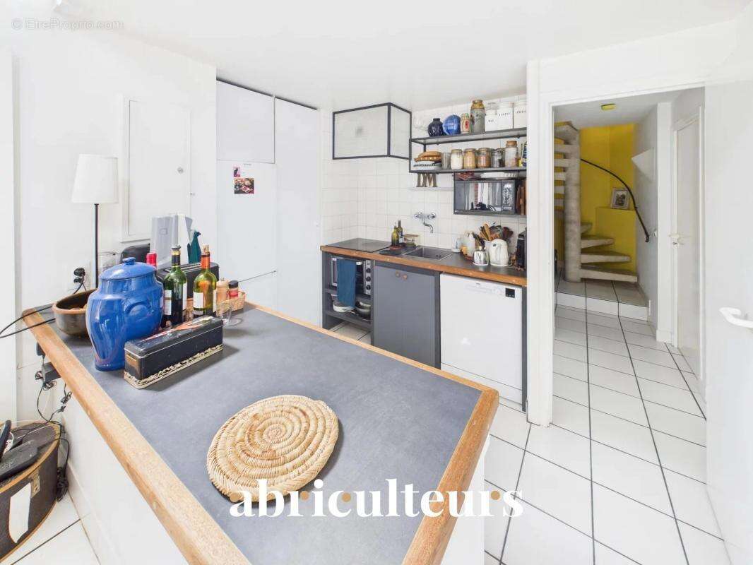 Duplex de caractère avec extérieur et beaux volumes en vente en vente à Les Lilas (93260) - photo 7