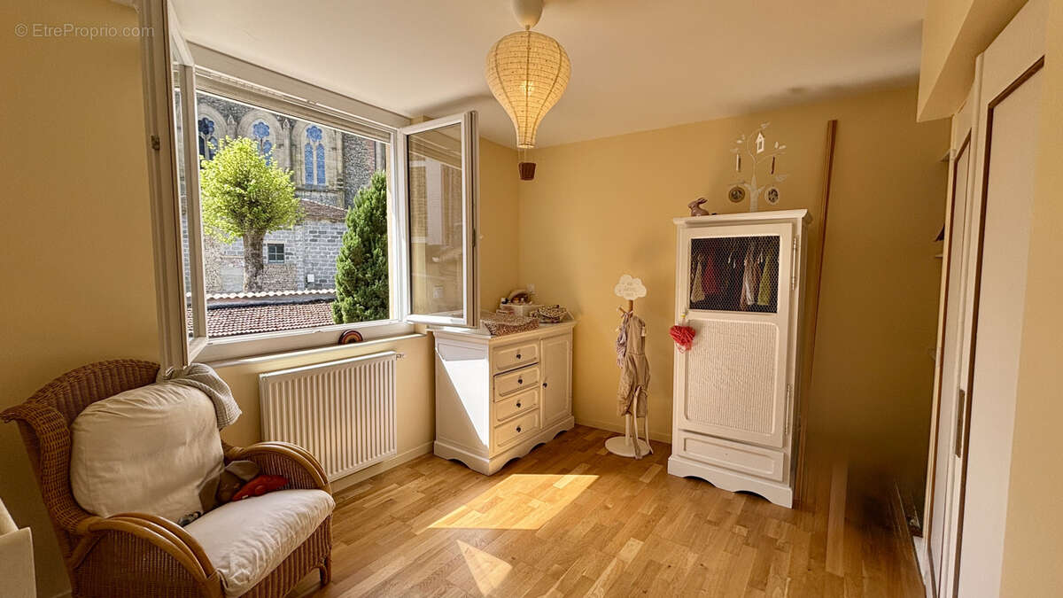 Maison à SAINT-BONNET-DE-VALCLERIEUX