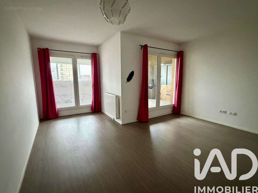 Photo 3 - Appartement à BONNEUIL-SUR-MARNE